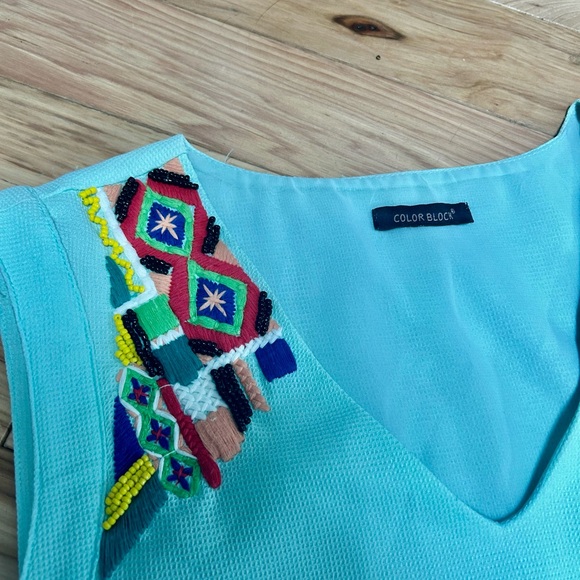 Colorblock Beaded Tunic Dress - Picture 2 of 2